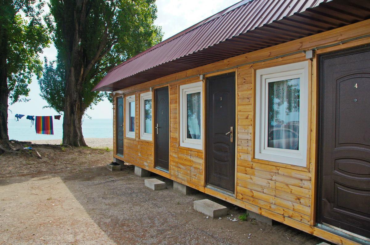 Guest House Tri Topolya Lidzava Extérieur photo